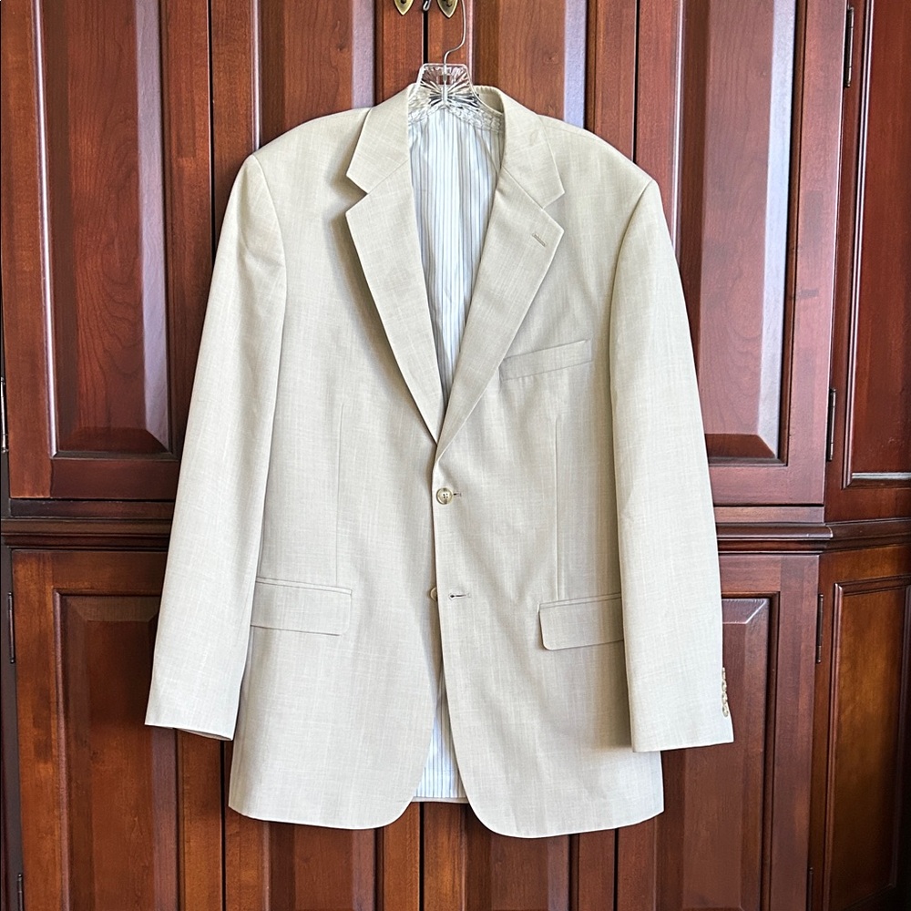 Men's Beige Two-Button Blazer - Classic Lightweight Suit Jacket 42 Long